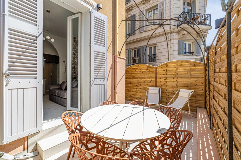 Facilities 3, Magnificent apartment - AC - 2BR - 4P - Cannes, Alpes-Maritimes