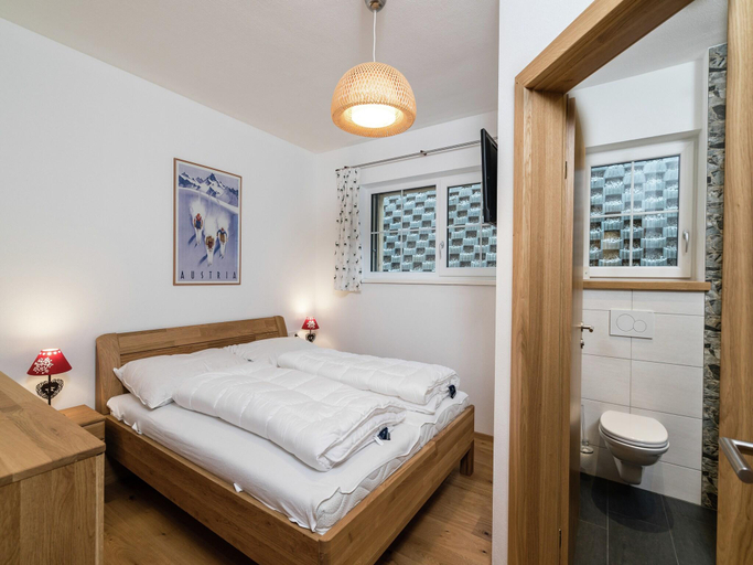 Bedroom 2, Chalet in Sankt Johann near Ski Slopes, Sankt Johann im Pongau