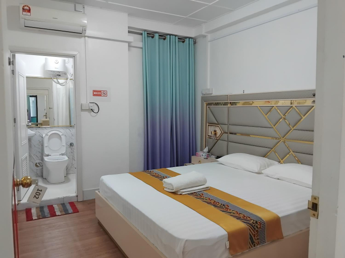 Bedroom 2, Ontrack  Travel  , Malé