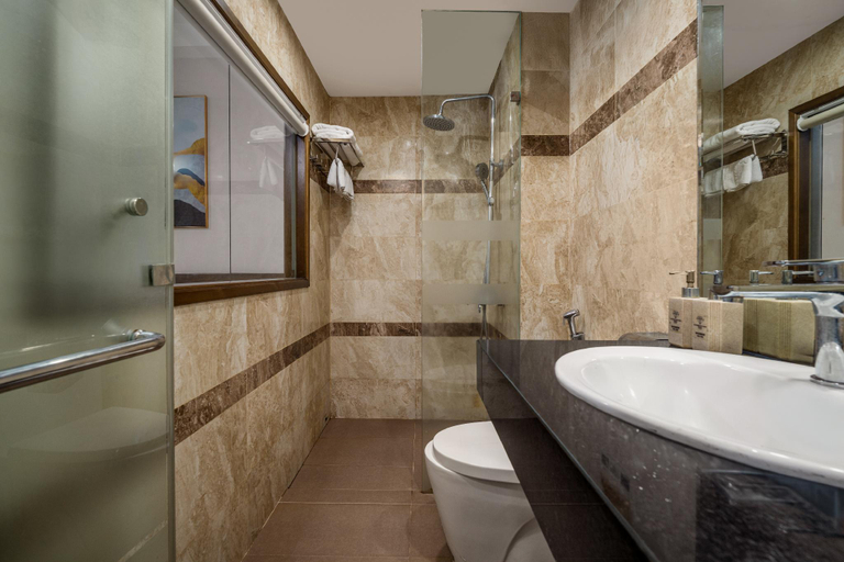 Bathroom 3, Sapphire Hotel Da Nang, Da Nang