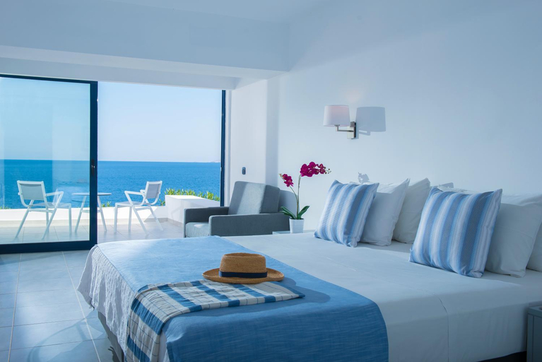 Bedroom 3, The Peninsula Hotel - All Inclusive, Crete