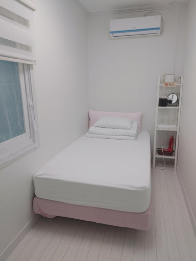 Bedroom 4, Cobe Guesthouse Dongdaemun, Jongno