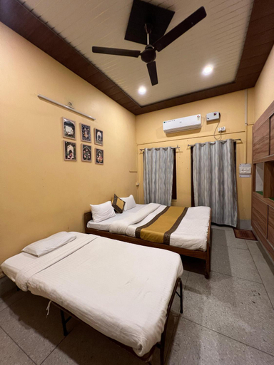 Bedroom 3, Cozy Inn, Varanasi