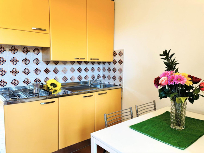 Others 4, Colorful apartment with balcony-Beahost, Venezia