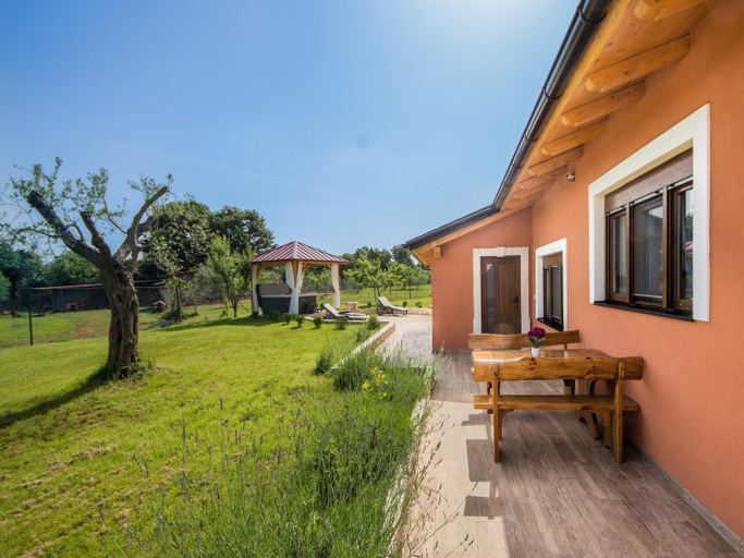 Exterior & Views 1, Holiday Home Vodnjan with Pool Sea, Bale