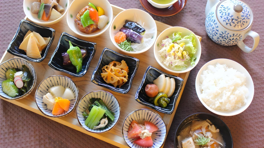 Food & Drinks 5, Kochi Hotel, Kōchi