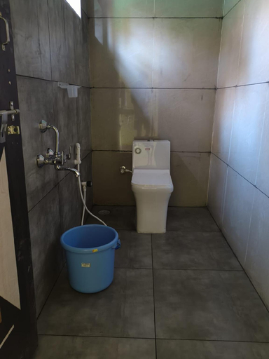 Bathroom 5, Ale beach resort near Gokarna, Uttara Kannada