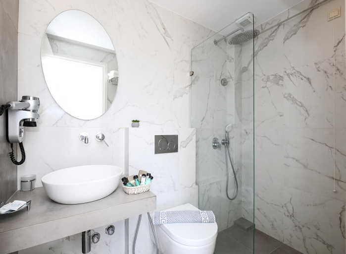 Bathroom 5, Astir Of Naxos, South Aegean