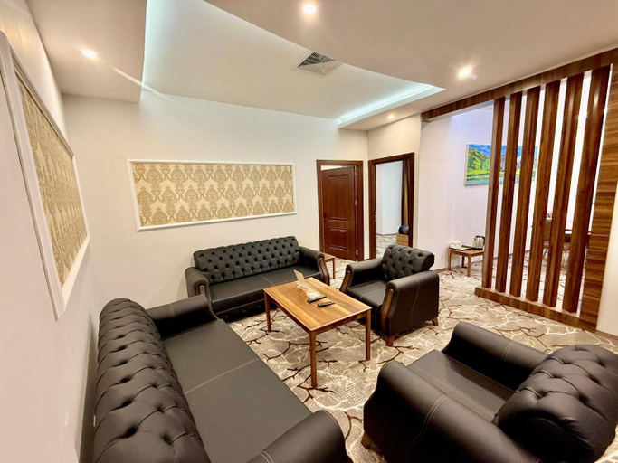 Others 4, Sheek Hotel, Arbil
