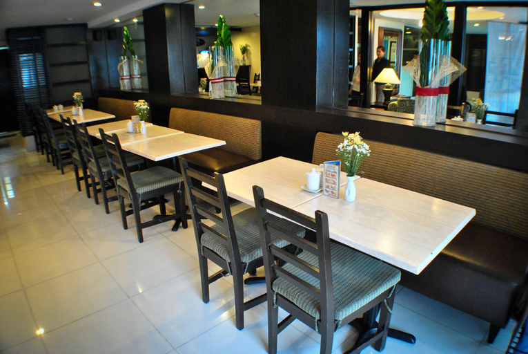 Food & Drinks 4, Fersal Hotel Bel-Air, Makati City