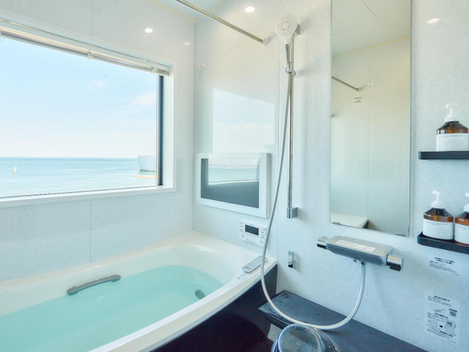Bathroom 4, T.Square, Awaji