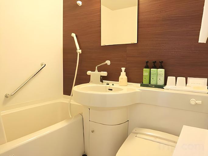 Bathroom 4, Smile Hotel Hakata Ekimae, Fukuoka