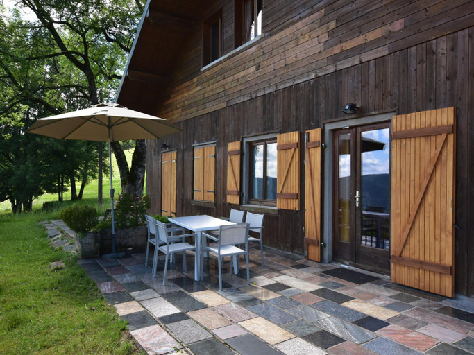 Others 5, Chalet in Saulxures near Ski Resorts, Vosges