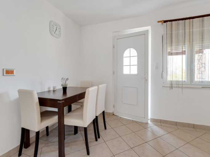 Others 5, Holiday Home in Jasenice near Modric Cave, Jasenice