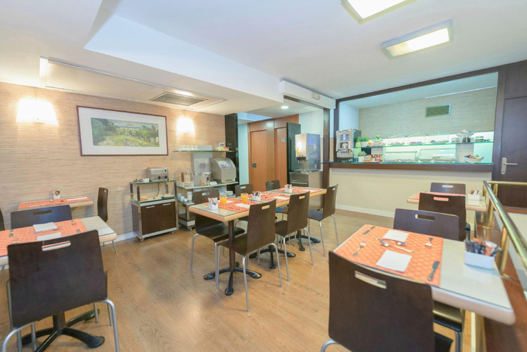 Food & Drinks 5, Aparthotel Senator Barcelona, Barcelona