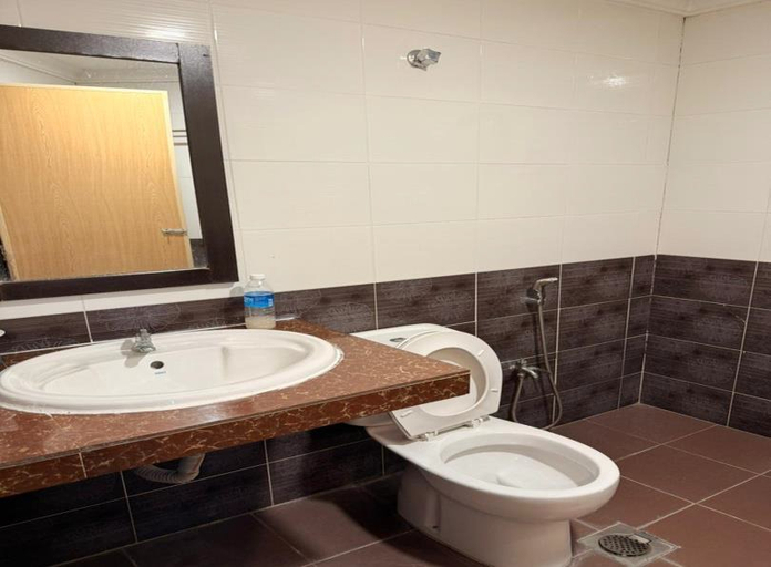 Bathroom 2, Swing & Pillows @ Dataran Nilai, Seremban