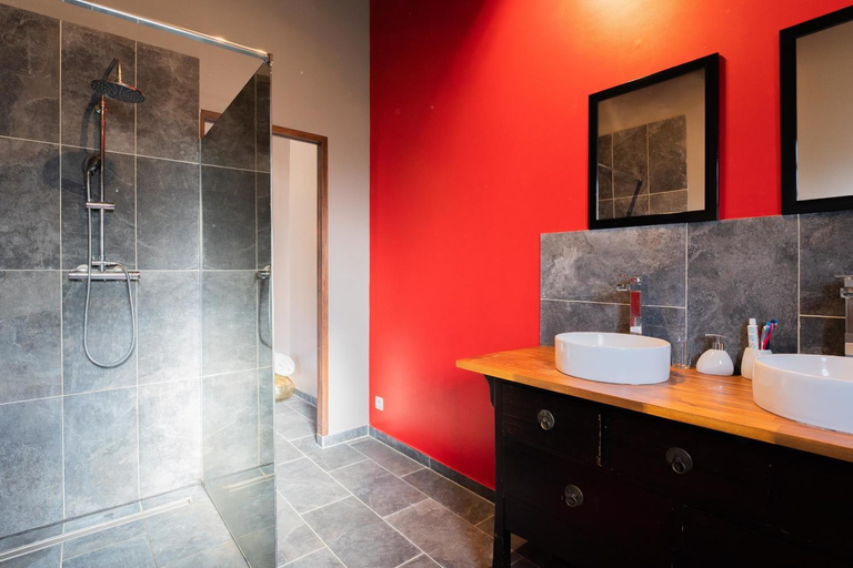 Bathroom 4, Villa des Rochers, Saint-François