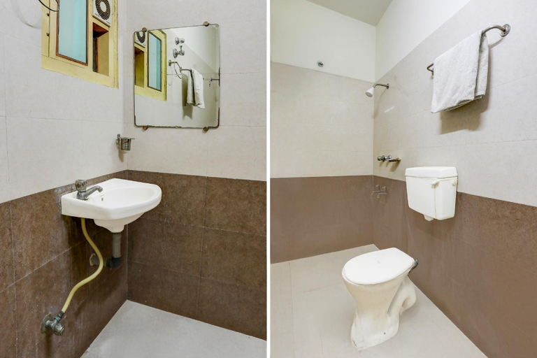 Bathroom, OYO Hotel O Karakambadi Near Alipiri, Chittoor