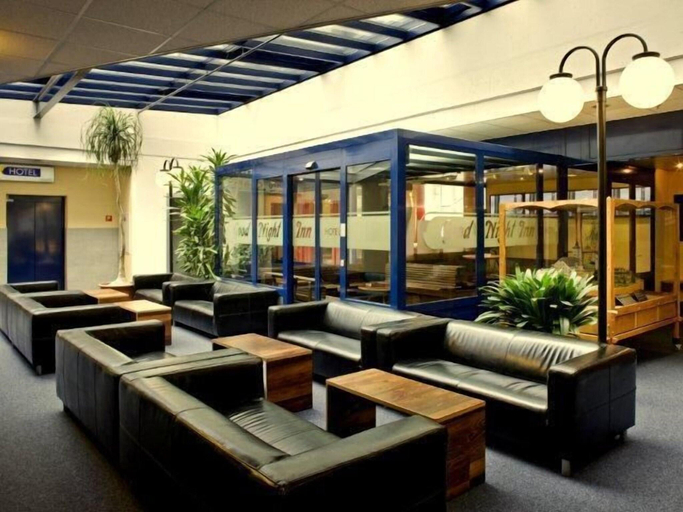 Public Area 5, Good Night Inn, Brig