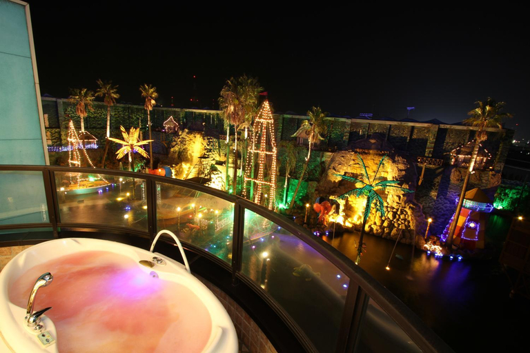 Sport & Beauty 2, SKY PARADISE スカイパラダイス　ラクエン, Ōita