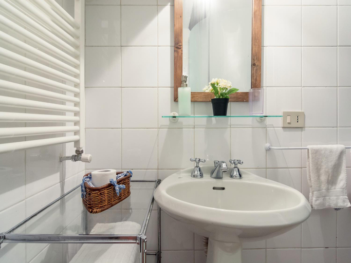 Bathroom 2, Guest house Gentile in Tagliolo Monferrato, Alessandria