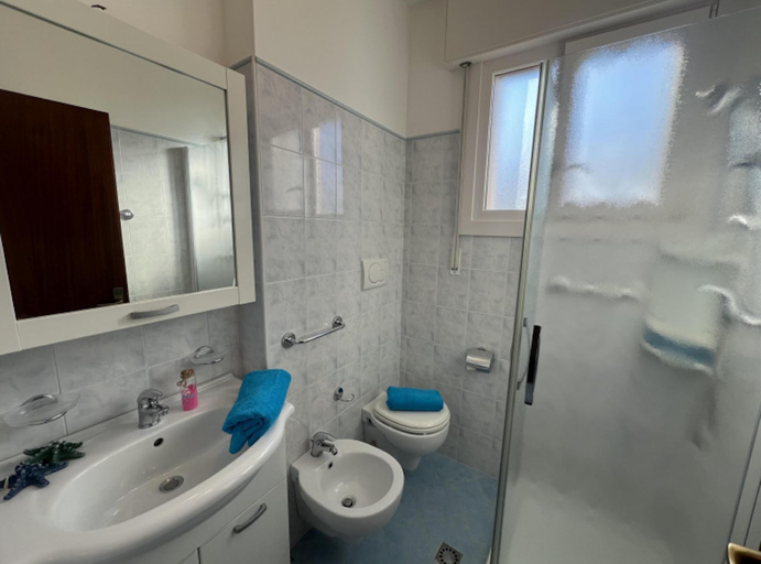 Bathroom, Splendido Trilocale Con Vista Mare Frontale, Venezia