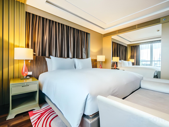 Bedroom 4, Hotel Classic Plaza at Delhi Airport, Delhi