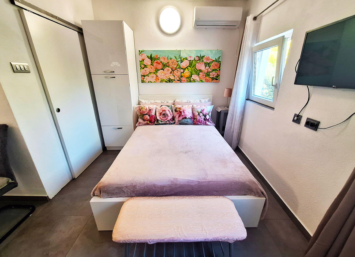 Bedroom 2, By the Mill, Rogoznica