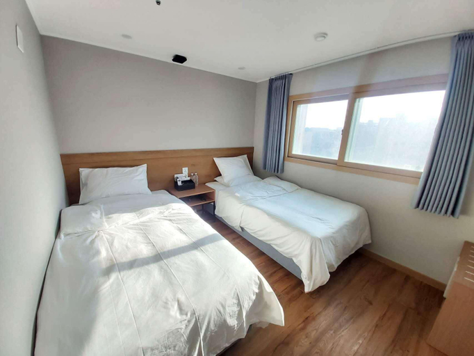 4, Hotel Moon, Jeju