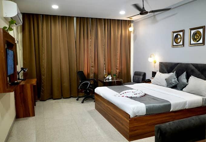 Bedroom 2, Hotel Green Park, Korba