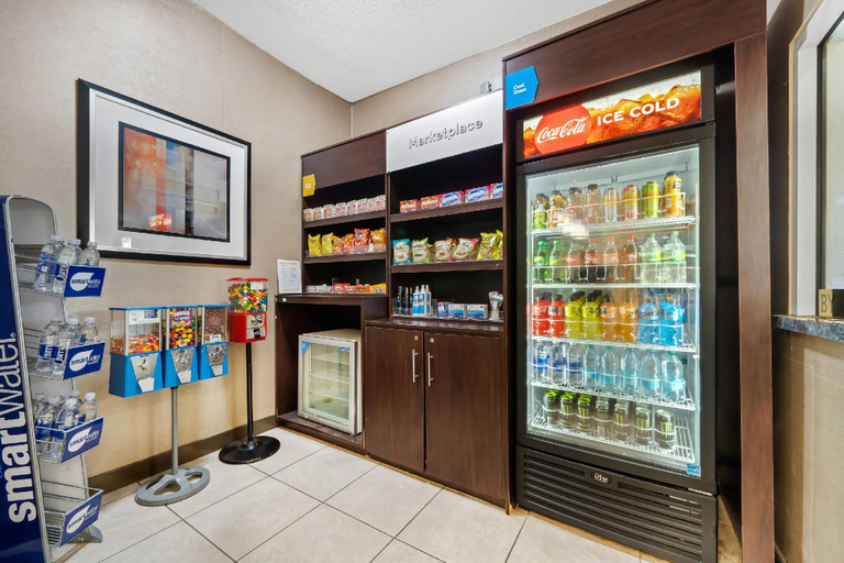 Food & Drinks 5, Comfort Suites Milledgeville, Baldwin