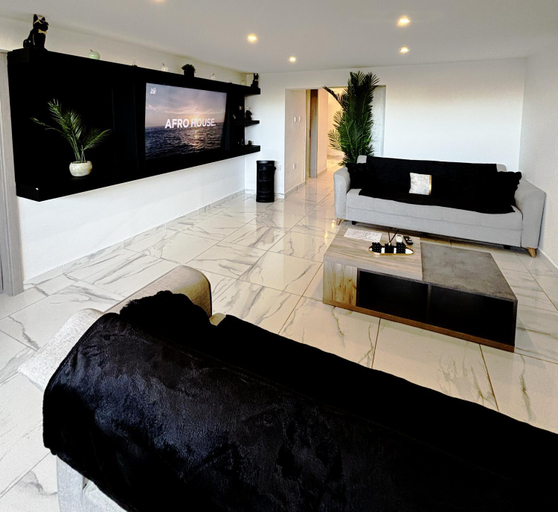 Others 4, Sant Central Deluxe Apartments