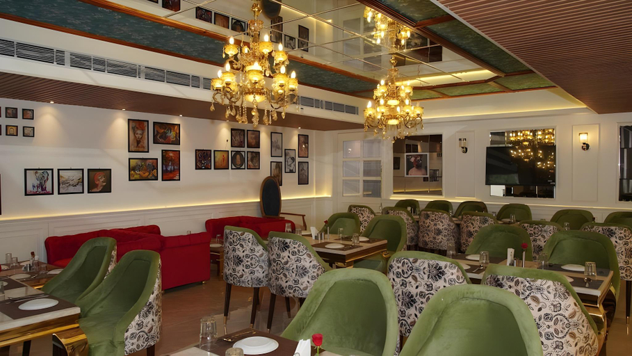 Food & Drinks 5, ND MANOR, Dehradun