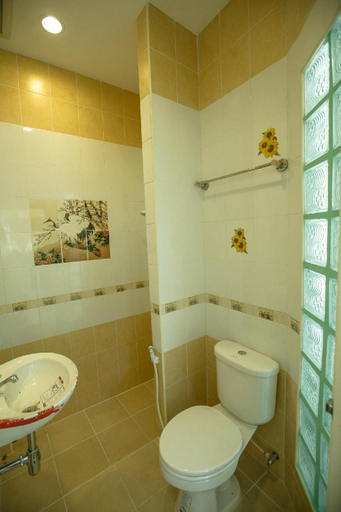 Bathroom 3, Baan Suan Plam Resort Bueng Saen Suk, Muang Nakhon Ratchasima