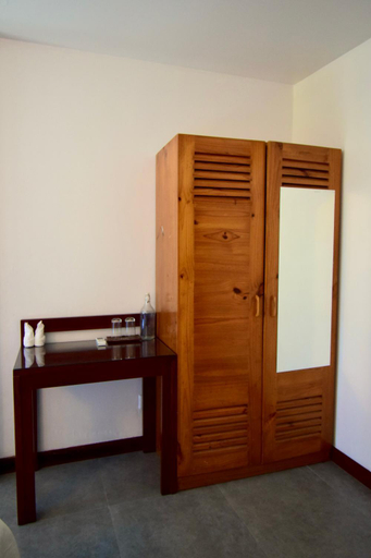Bedroom, Antares Dhangethi and Spa