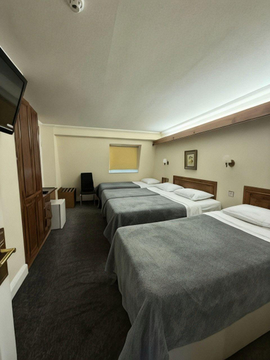 Bedroom 3, The Gresham Hotel, London
