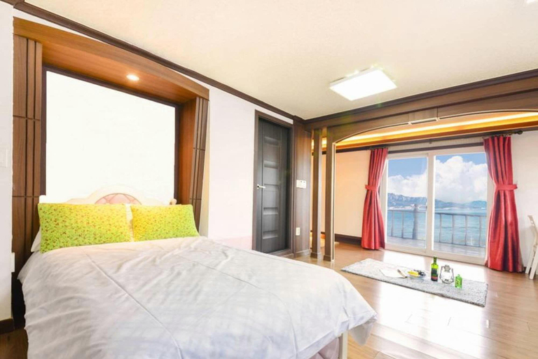 Bedroom 2, Ganghwa Bettel Pension, Ganghwa