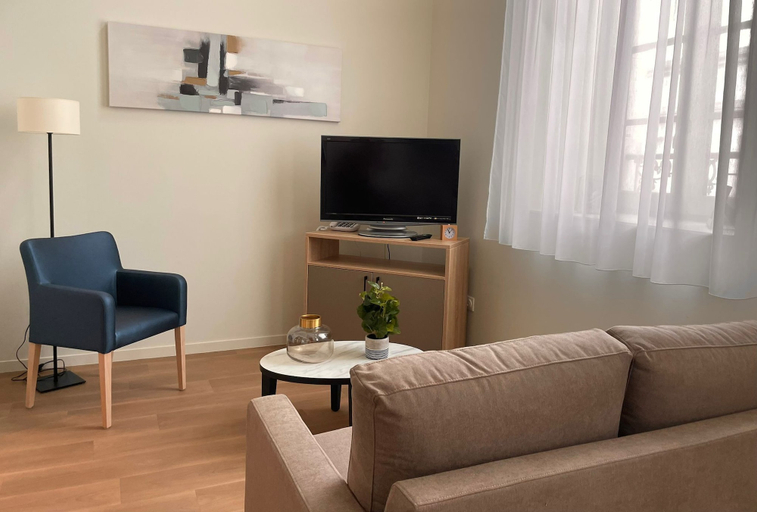 Living area 2, Zenao Appart'hôtels Cognac, Charente