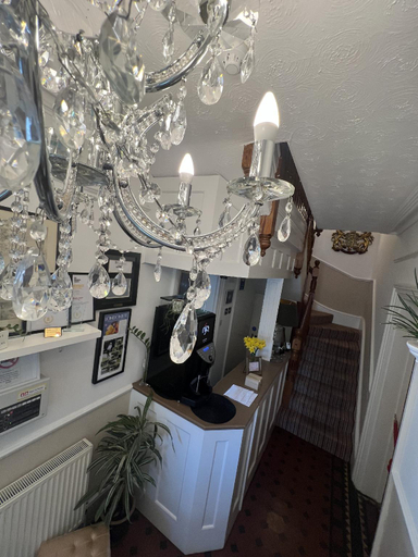 Food & Drinks 5, A & B Guest House, Cambridgeshire