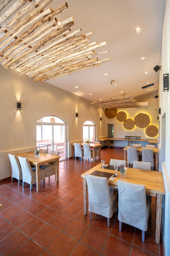 Food & Drinks 5, Nawan Resort Serrano, Totoral