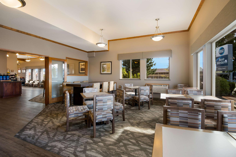 Food & Drinks 5, Best Western Holiday Hotel, Coos