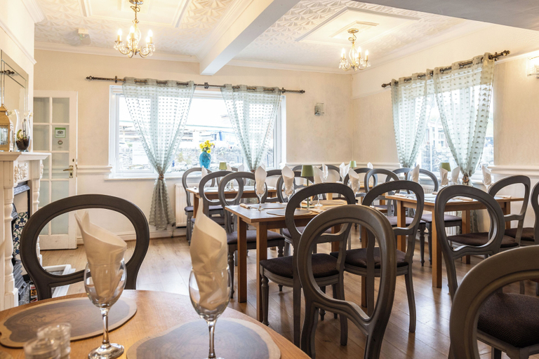 Restaurant 5, Ty Glyndwr Hotel Bangor, Gwynedd