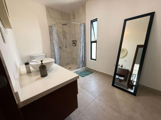 Bathroom 3, Casa DOS21 Boutique Apartments Playa Sur, Mazatlán