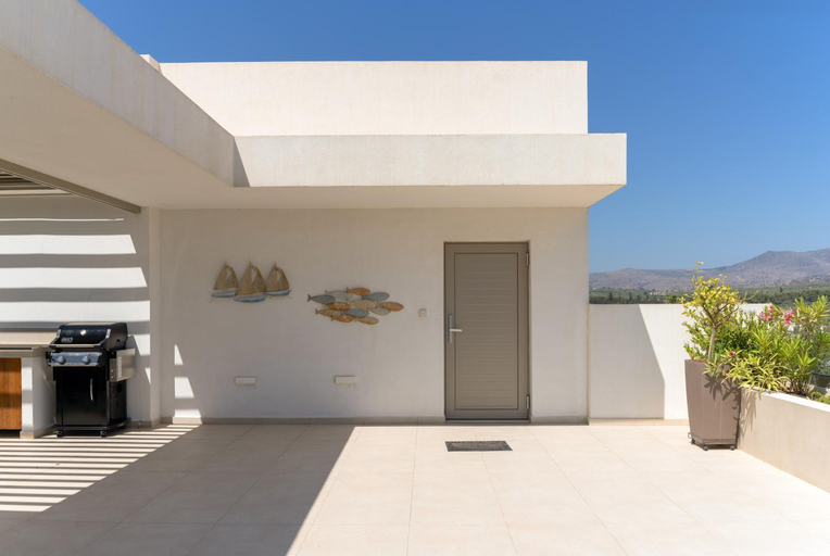 Balcony/terrace 2, AmphiMatrion Luxury Residence, Crete