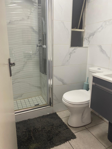3, Menlyn Place, City of Tshwane