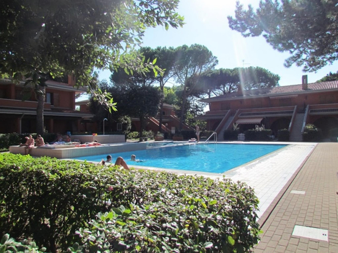 Sport & Beauty 4, Relaxing Fancy Residence - Swimmin Pool - Private Parking - Beach Amenities, Venezia