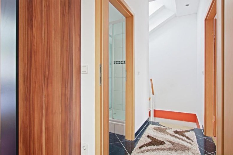 Others 5, Private Rooms, Region Hannover