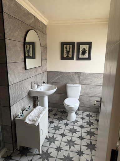 Bathroom 2, The Salt house, Highland