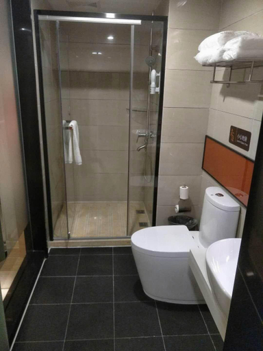 Bathroom 3, 7 Days Premium Xingtai Tianyi Square, Xingtai