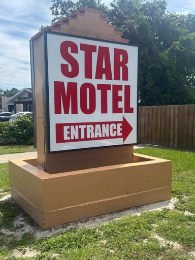 Primary image, Star Motel, Hillsborough